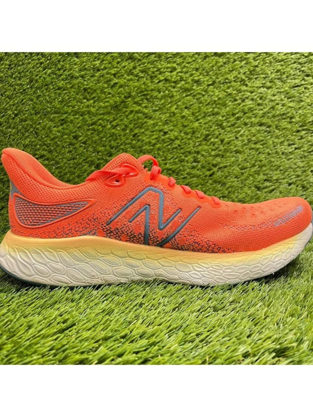 New Balance Fresh Foam X 1080V12 Mens Size 10 Orange Running Shoes Sneakers